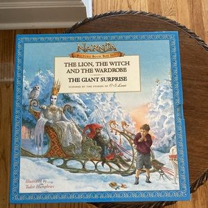 Boxed Pair Narnia Books